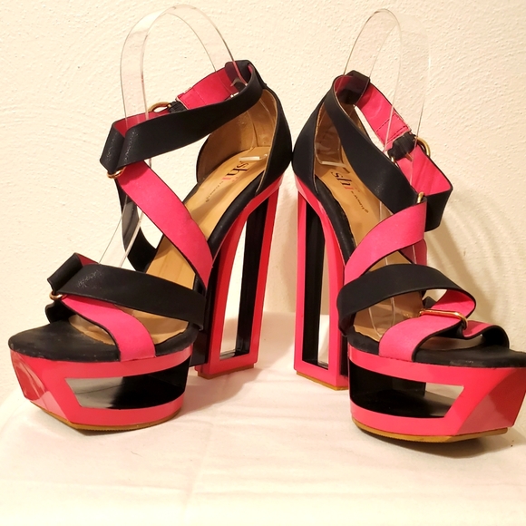 Shi by Journeys High Hills - Picture 5 of 14